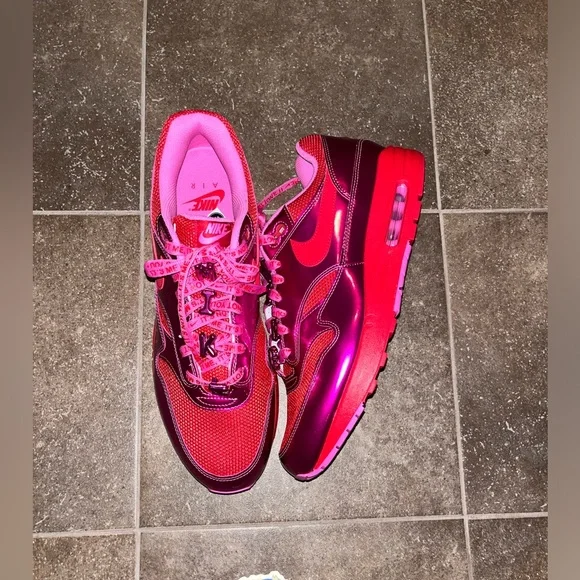 Nike air max 1 premium PRM “valentines day” brand new NB - Picture 1 of 3